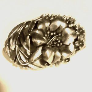 VINTAGE ELIAS PEWTER FLOWER BROOCH MARKED P206